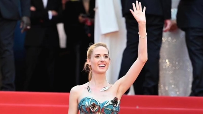 Wilma Elles'in deprem korkusu! Geceyi çadırda geçirdi