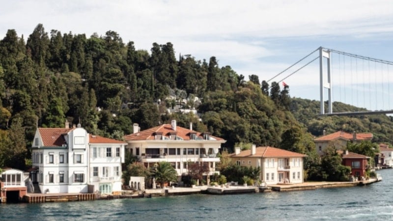 Yalıda oturmak o hastalığa sebep oluyor...