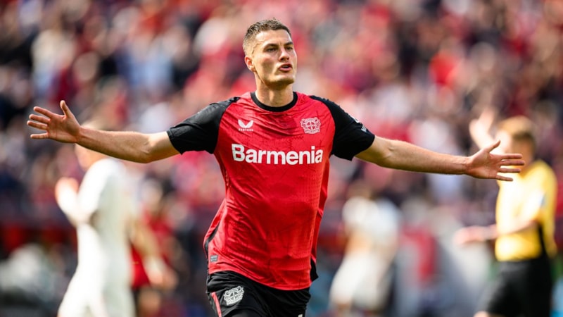 Bayer Leverkusen, Augsburg karşısında sürprize izin vermedi