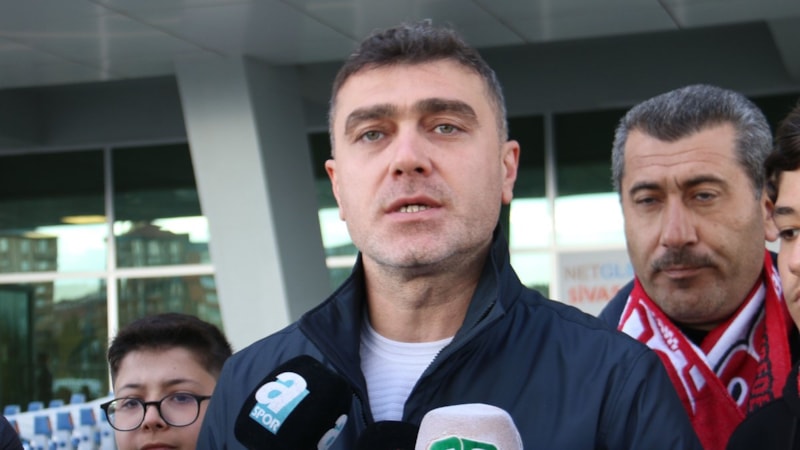 Sivasspor Asbaşkanı Mustafa Kurbanoğlu: Biz de bu yarışta varız dedik