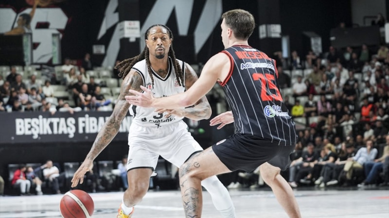 Beşiktaş, Manisa Basket'i yendi