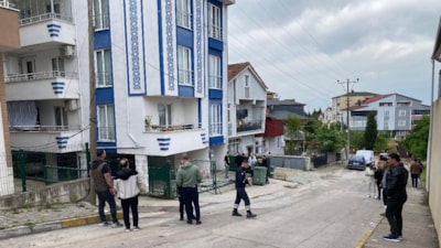 Kocaeli'de üç kişi elektrik akımına kapıldı