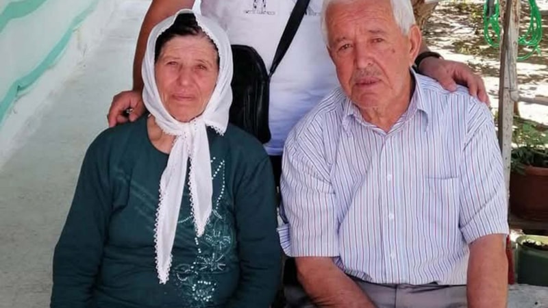 Denizli'de bir çift kömür sobasından sızan gazdan zehirlendi