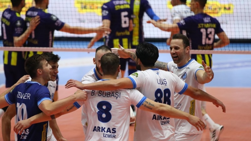 Arkas Spor, Fenerbahçe'yi mağlup etti