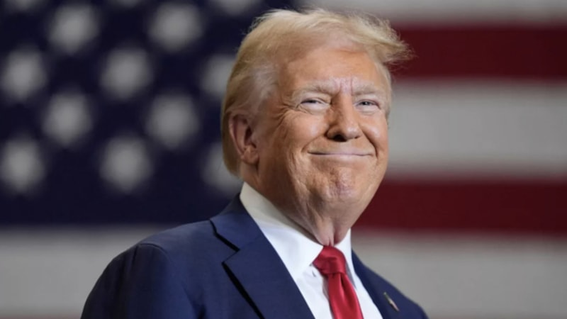 Donald Trump gözünü Süveyş Kanalı'na dikti: Haraç istedi