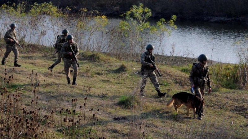 Edirne'de FETÖ şüphelileri Yunanistan'a kaçarken yakalandı