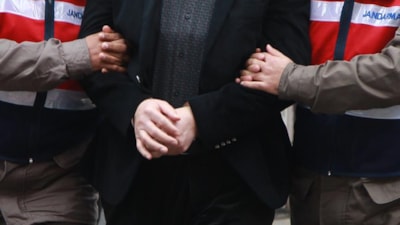 Kars'ta kaçak kazı operasyonu: 5 kişi suçüstü yakalandı