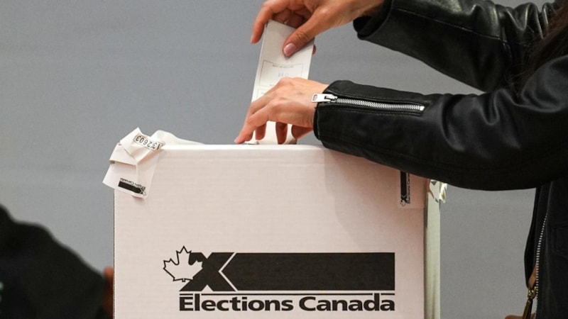 Kanada'da kritik seçim sona erdi
