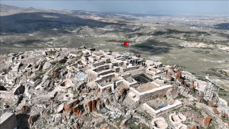 Konya'daki Gevele Kalesi turizme kazandırılacak