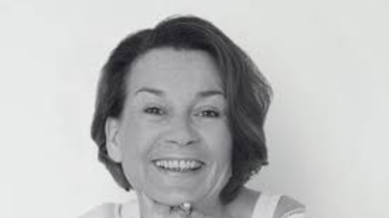 Almanya'da en çok okunan yazarlardan olan Alexandra Fröhlich'ın şüpheli ölümü