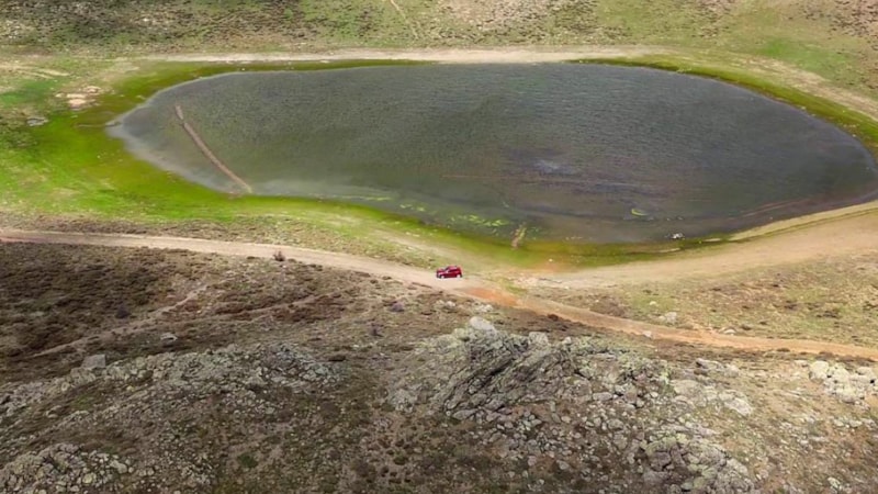 Elazığ Bervi Gölü doğal güzelliğiyle dikkati çekiyor