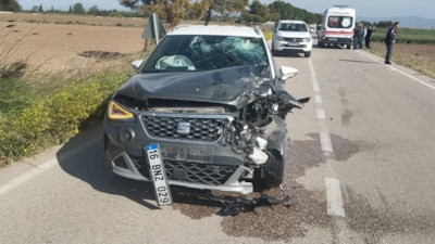 Bursa'da motosiklet ile otomobil çarpıştı: 1 ölü