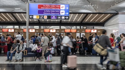 İstanbul havalimanlarının yolcu sayısı ilk çeyrekte 30 milyona yaklaştı