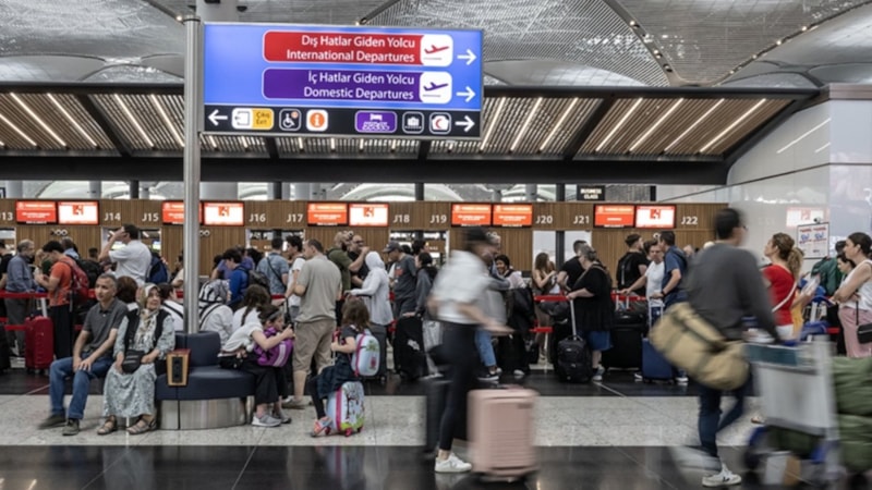 İstanbul havalimanlarının yolcu sayısı ilk çeyrekte 30 milyona yaklaştı