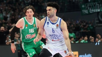 Anadolu Efes - Panathinaikos maçı ne zaman, saat kaçta ve hangi kanalda? Şifresiz mi?