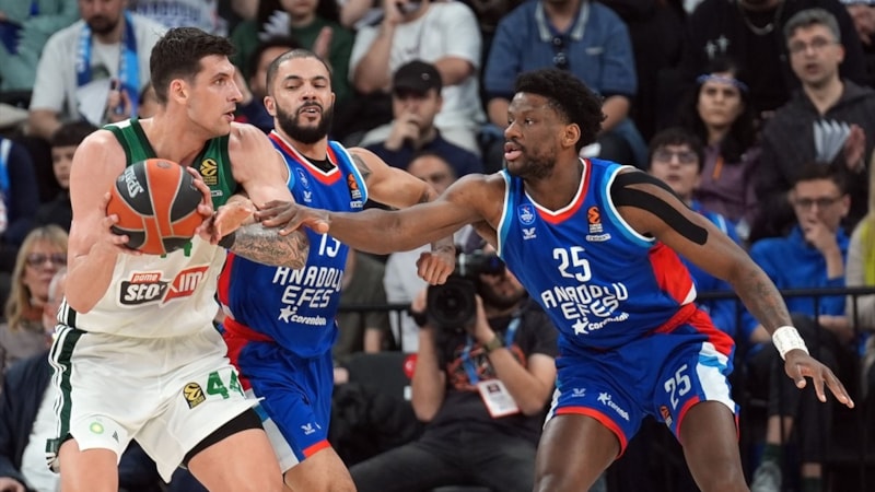 Anadolu Efes, Panathinaikos serisinde geri düştü
