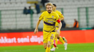 Futbolu bıraktı mı? Menajerinden Caner Erkin açıklaması