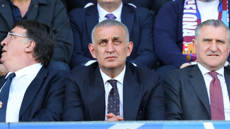 İbrahim Hacıosmanoğlu'ndan Trabzonspor U19 Takımı’na prim