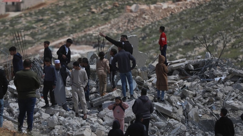 İsrail ordusu, Batı Şeria'da Filistinlilere ait 106 ev için yıkım kararı aldı