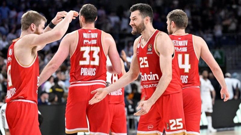 Real Madrid'i yenen Olympiakos, EuroLeague'de dörtlü finalde