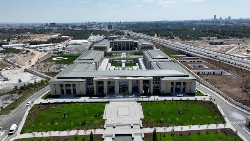 Murat Kurum'dan 'Kıbrıs' paylaşımı: İmza bir eseri daha kazandırıyoruz