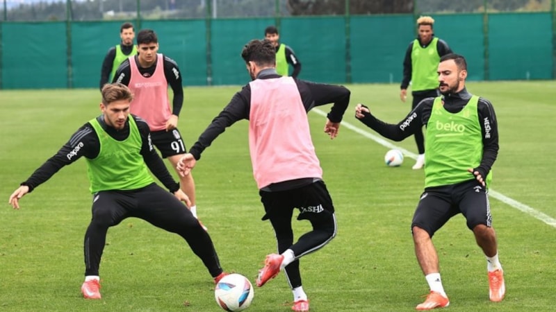 Beşiktaş'ta Fenerbahçe maçı hazırlıkları sürdü