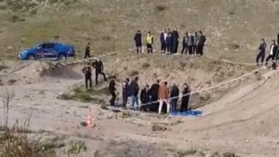 Nevşehir'de çoban boş arazide gömülmüş erkek cesedi buldu