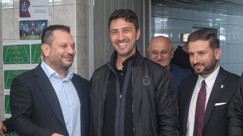 Ertuğrul Doğan’dan U19 ve kadın futbol takımlarına ziyaret