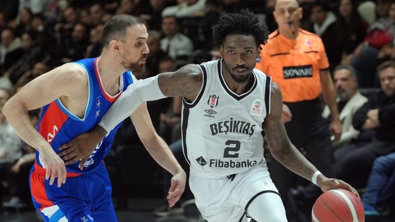 Anadolu Efes - Beşiktaş maçı ertelendi