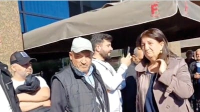 Sırrı Süreyya Önder'in vefatı sonrası Pervin Buldan'ın gözyaşları
