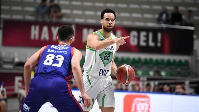 Bahçeşehir Koleji, TOFAŞ'a şans tanımadı