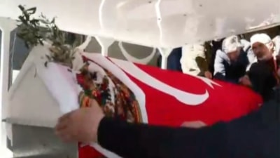 Sırrı Süreyya Önder'in tabutuna zeytin dalı konuldu