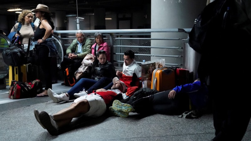 İspanya'da elektrik kesintisinin nedeninin belirlenmesi günler sürecek