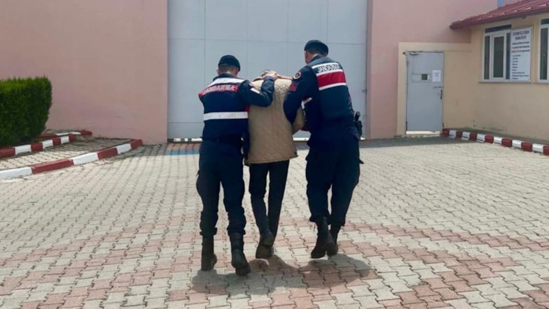 Muğla'da 10 ayrı suçtan aranan kişi yakalandı