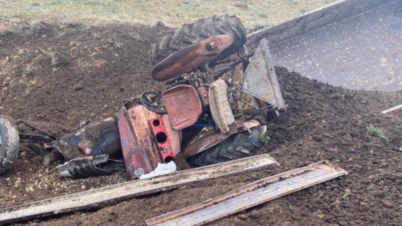 Kayseri'de traktör şarampole yuvarlandı