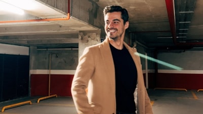 Trafik kazası geçirmişti! Berk Atan'dan günler sonra ilk fotoğraf geldi