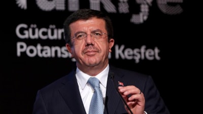 Nihat Zeybekçi: Faizler yüksekken iş insanı yatırım yapmaz