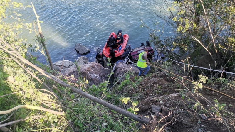 Samsun'da daraj gölüne uçan otomobilin sürücüsü öldü