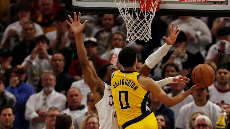 Indiana Pacers son saniyede attı, seriyi 2-0 yaptı