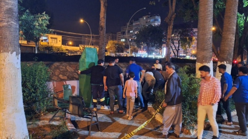 Mersin'de bir kişi parkta ölü bulundu