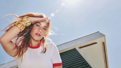 Hazal Kaya, Ayşe Barım'ın menajerlik şirketinden ayrıldı