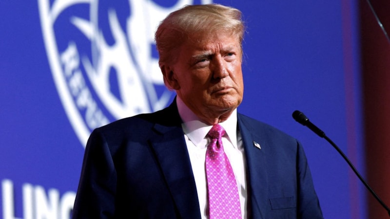 Donald Trump, Çin'e uygulanan vergileri yüzde 145'ten yüzde 80'e indirmeyi önerdi