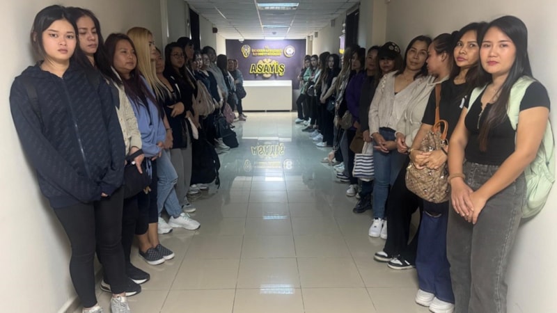 Hatay'da masaj salonlarında kaçak çalıştırılan 36 kadın yakalandı