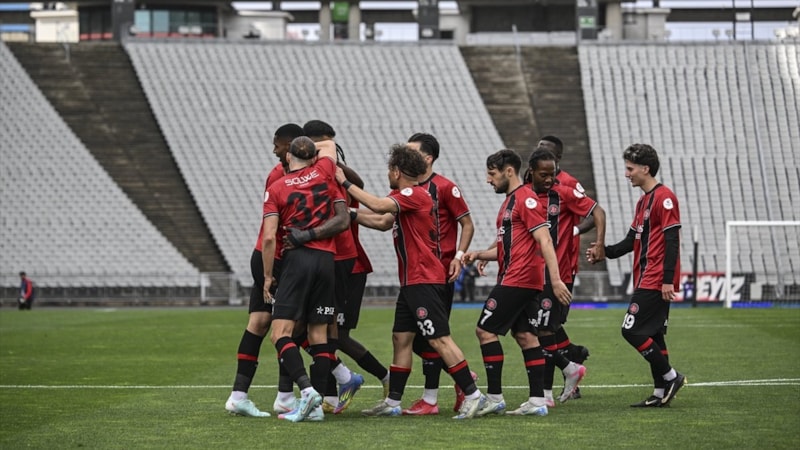 Fatih Karagümrük, Süper Lig yolunda play-off final biletini aldı