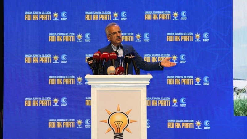 Abdulkadir Uraloğlu: Kara yolunda devam eden birçok projemiz var