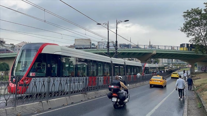 İstanbul'da T1 Kabataş-Bağcılar Tramvay Hattı'ndaki bazı seferler durduruldu