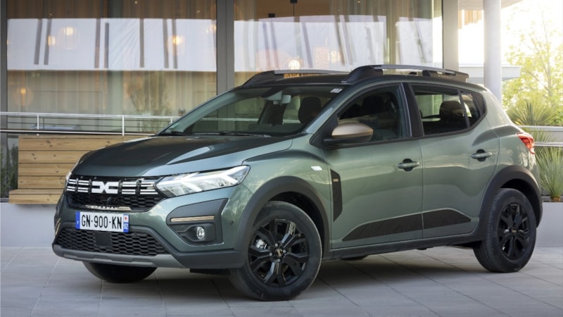 Sandero Stepway zamlandı: İşte Dacia güncel fiyat listesi