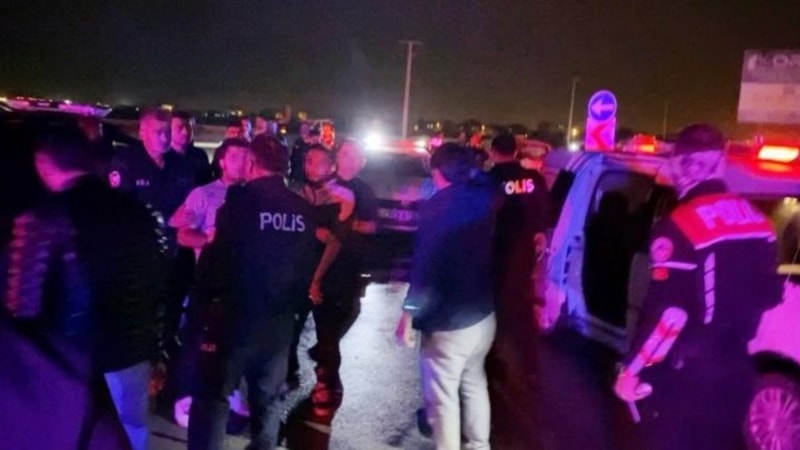 Aksaray'da taraftarların kavgası kanlı bitti: 6 yaralı, 13 gözaltı