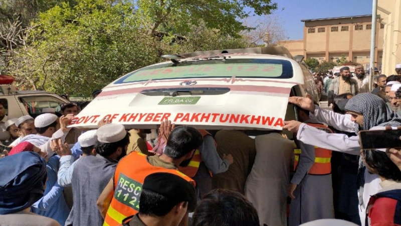 Pakistan, Hindistan'ın saldırısında 40 sivilin öldüğünü açıkladı