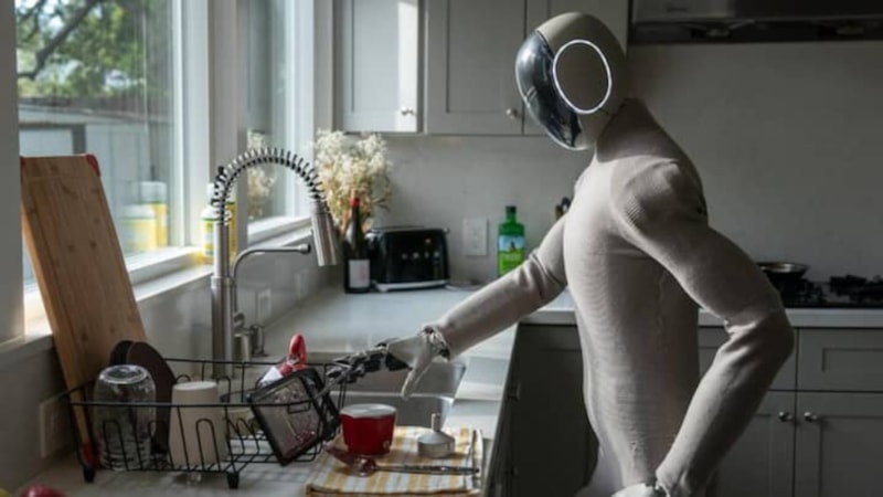 Huawei ve UBTech'ten dev iş birliği: İnsansı robotlar evlere ve fabrikalara geliyor